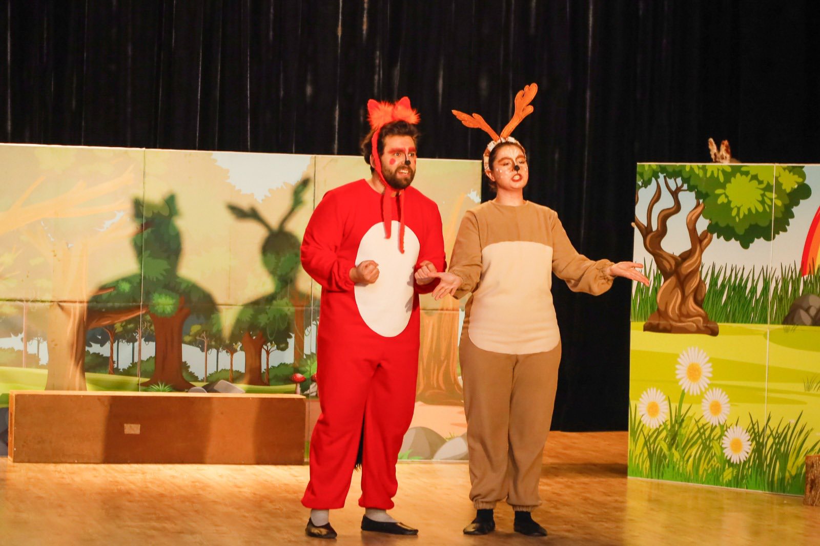 "Haylaz Tav�an" Minik �zleyicilerle Bulu�tu