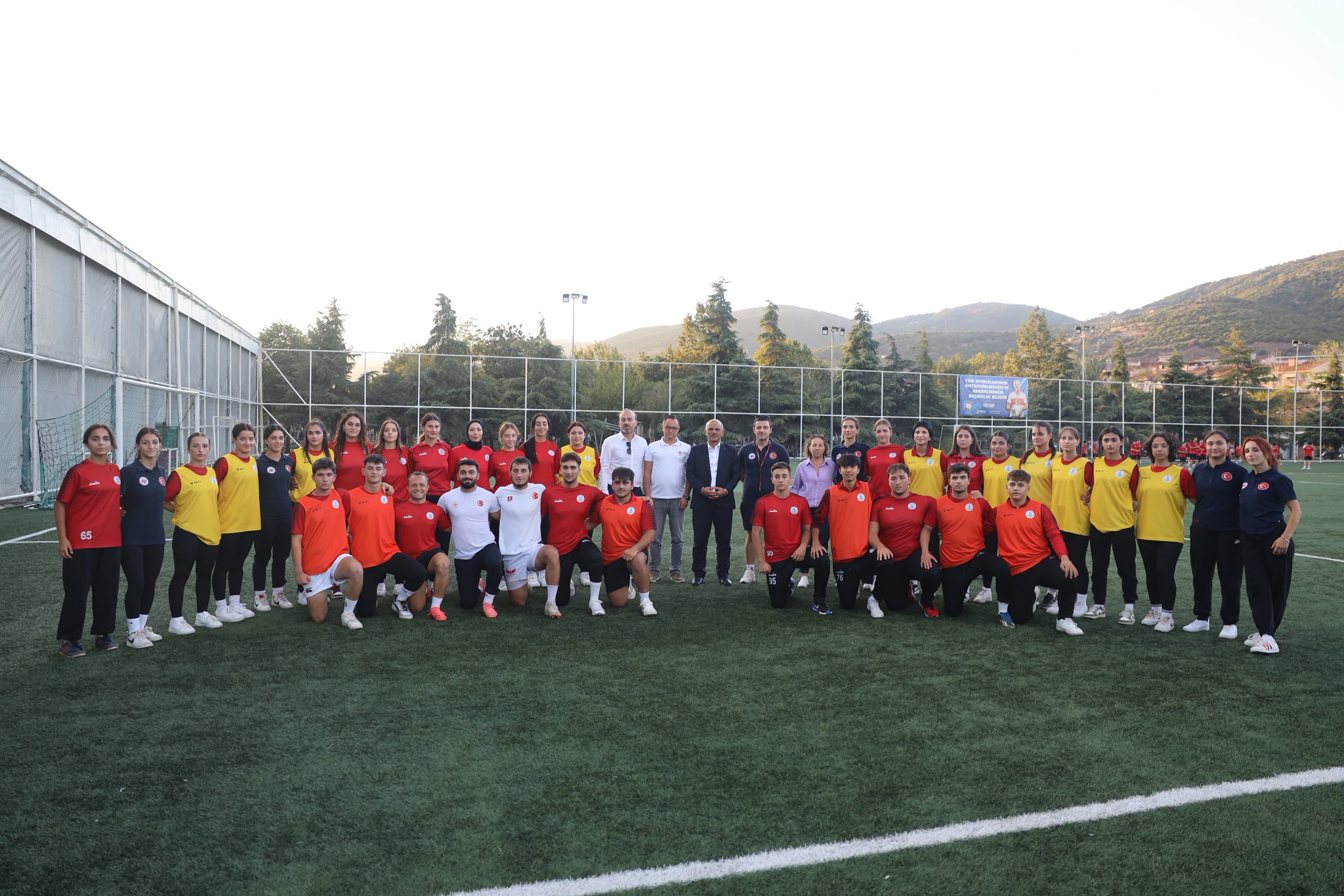 Bakan Stten Gen Sporculara Tebrik Ziyareti