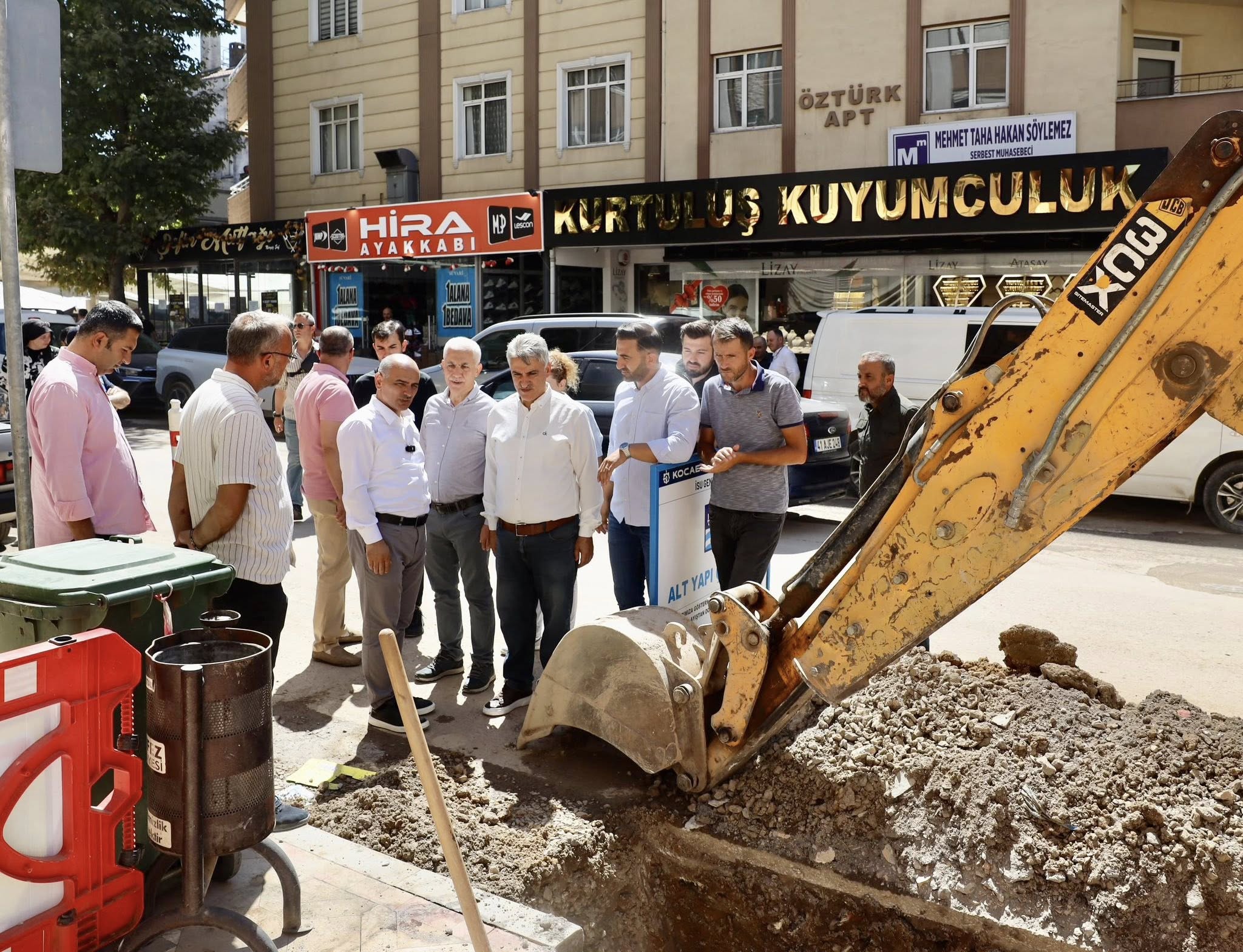 Bakan St, "Bedel denecekse, deyeceiz"
