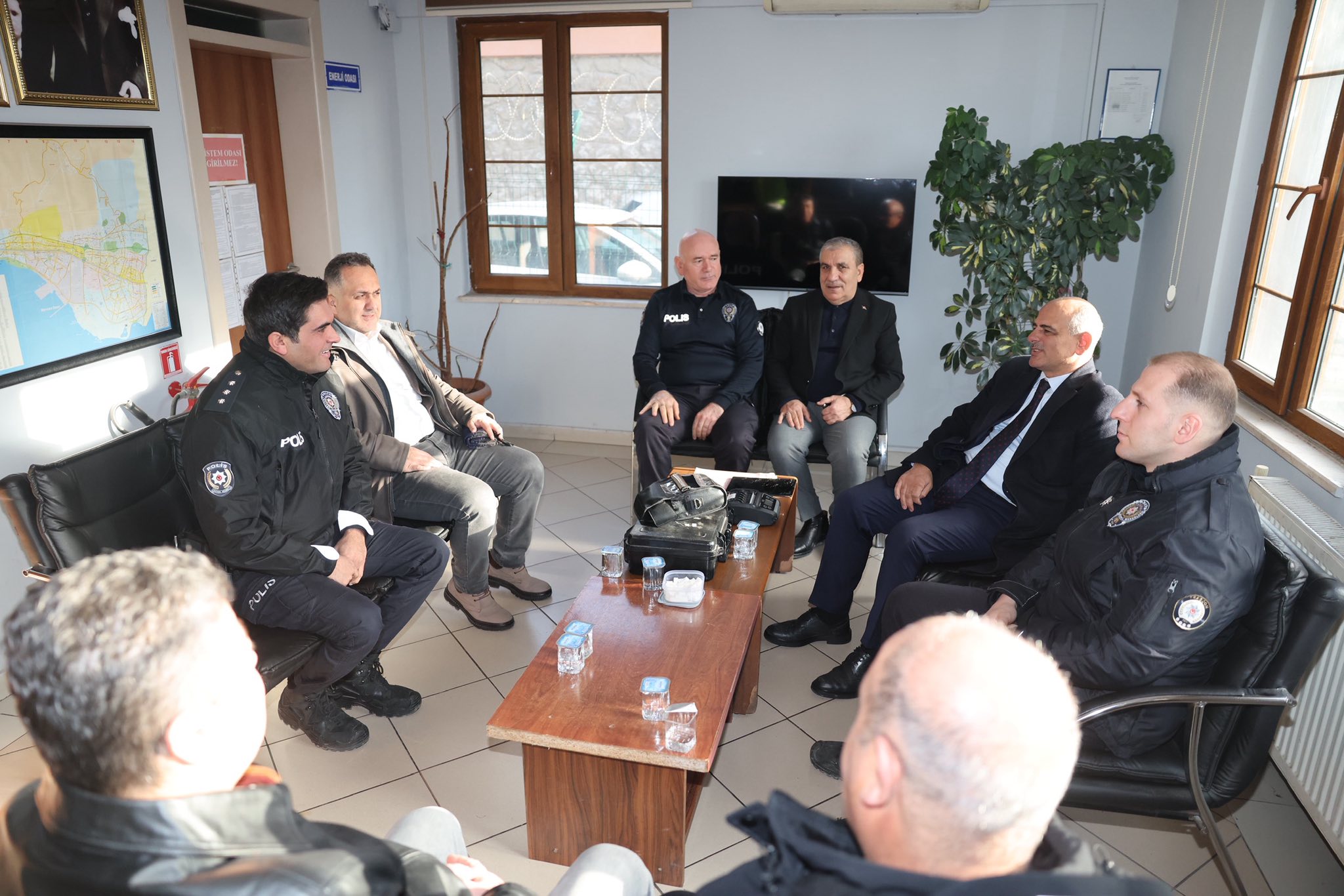 Ba�kan S���t, Hereke Her Y�n�yle Geli�iyor