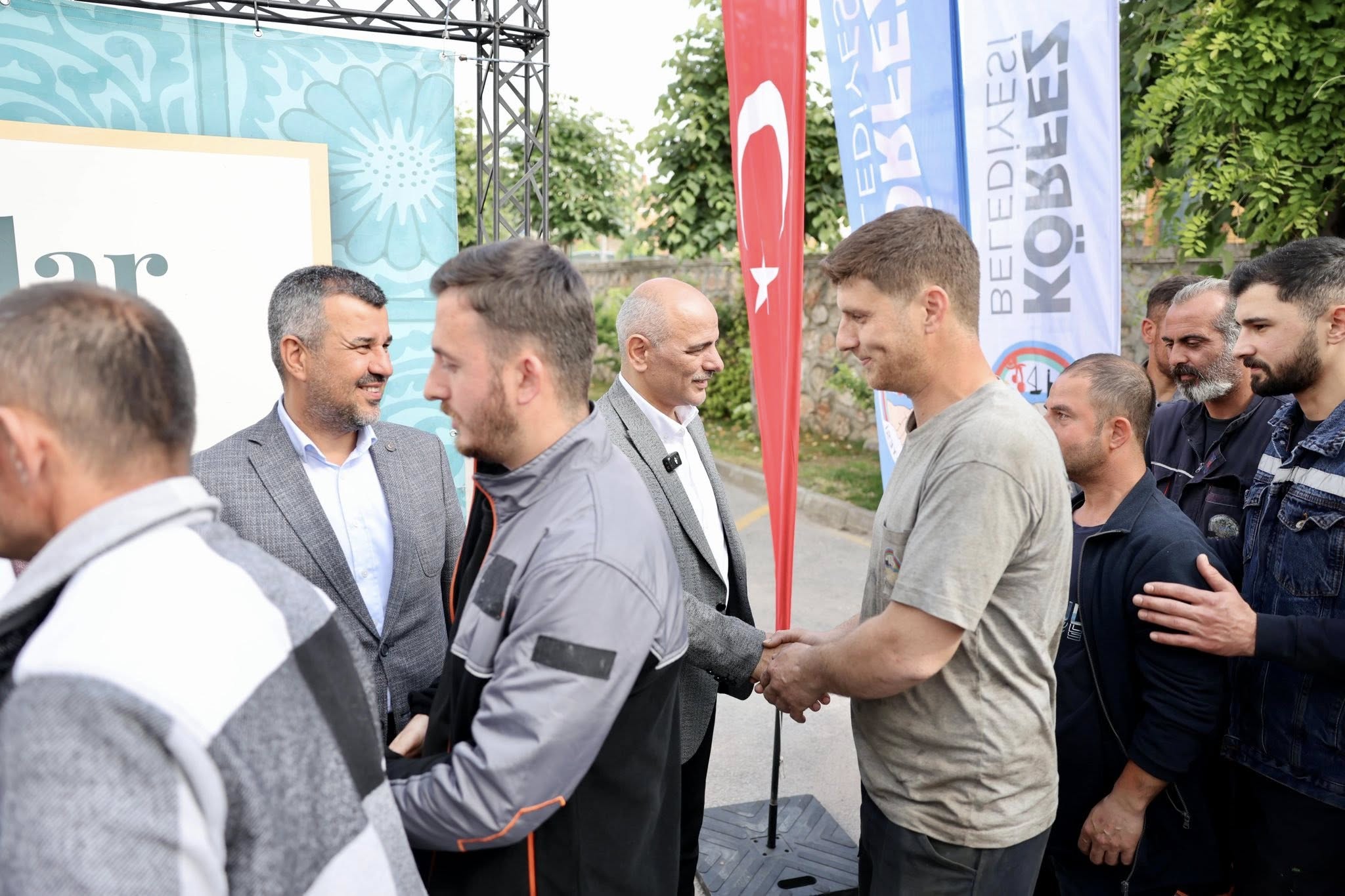 K�rfez Belediyesi Personeli Bayramla�t�