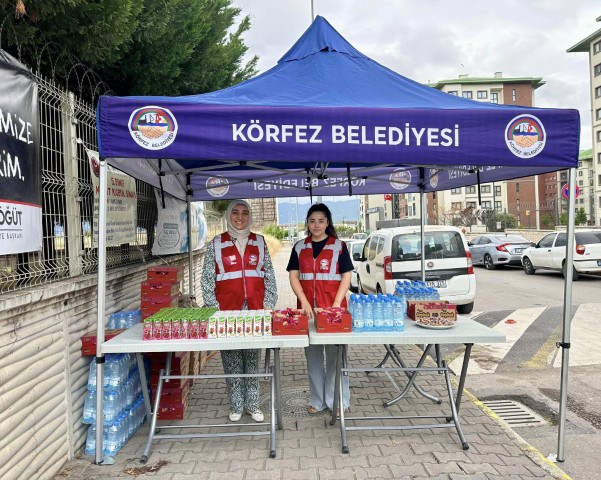 Krfez Belediyesinden 21 Okulda kram