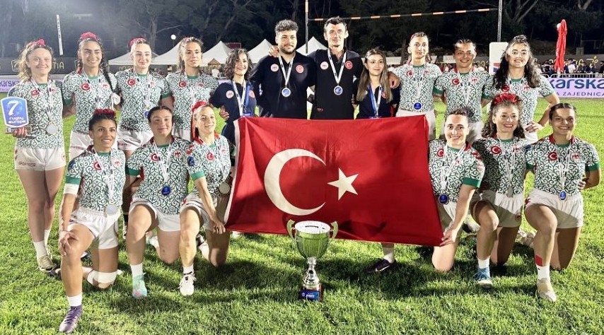 Krfez GB oyuncusu Hilal Karagz Trkiye Avrupa Ragbi ampiyonu oldu
