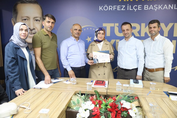 Bakan St, "Beraber Daha ok Yol Yryeceiz"