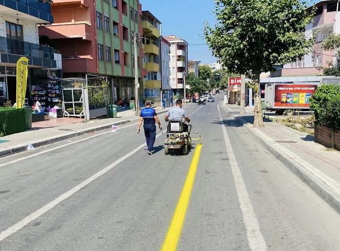 Zabta Ekipleri Pazar Yeri izgilerini Yeniliyor