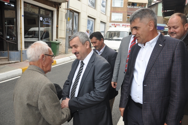 Ba�kan Baran�dan Bayram Ziyaretleri