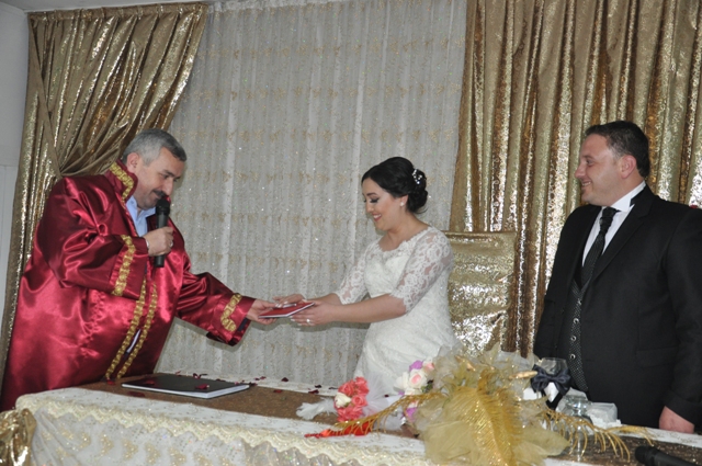 Ba�kan Baran, D���nden D���ne Ko�tu