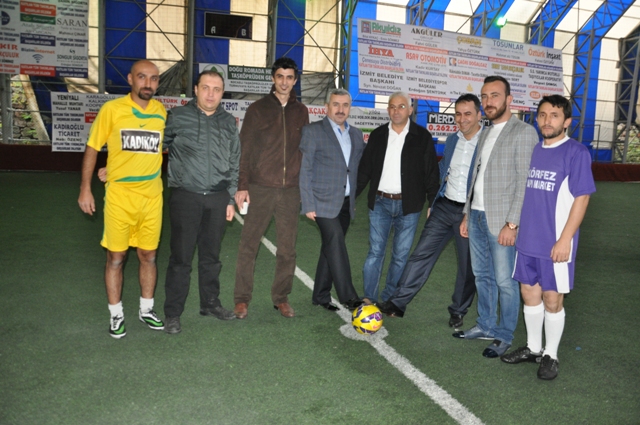 Turnuvan�n A��l���n� Ba�kan Baran Yapt�