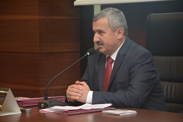 K�rfez Belediye Meclisi 2014 Y�l�nda Son Kez Topland�