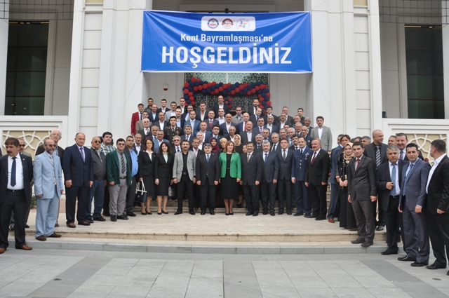 K�rfez Kent Bayramla�mas�nda Bulu�tu