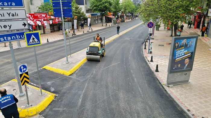 Turul Caddesi Yeni Yzne Kavutu