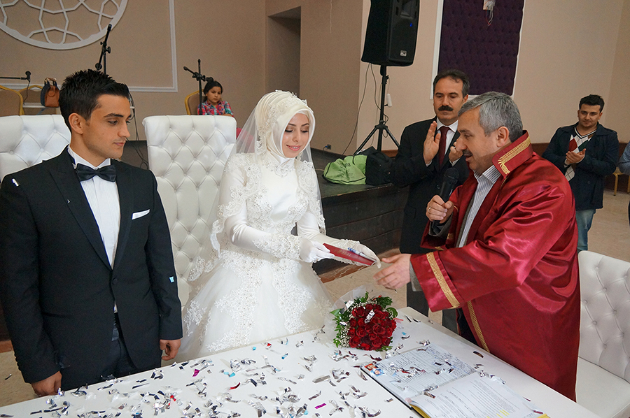 Ba�kan Baran �lk Nikah�n� K�yd�