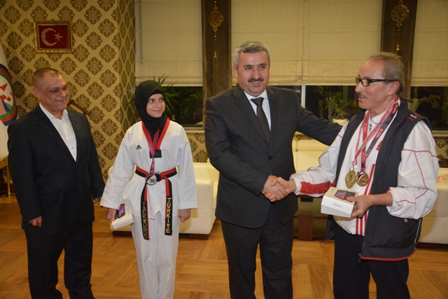 Ba�kan Baran �ampiyonu A��rlad�