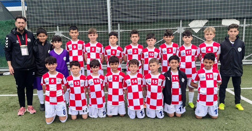 Krfez U11de de Namalup ampiyon Oldu