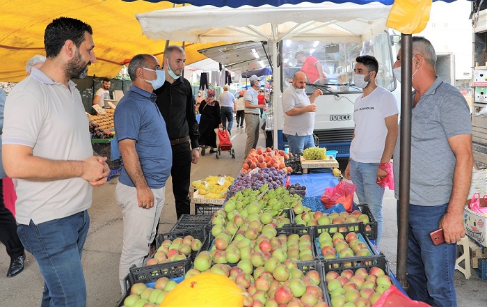 Bakan Stten Pazar Ziyareti