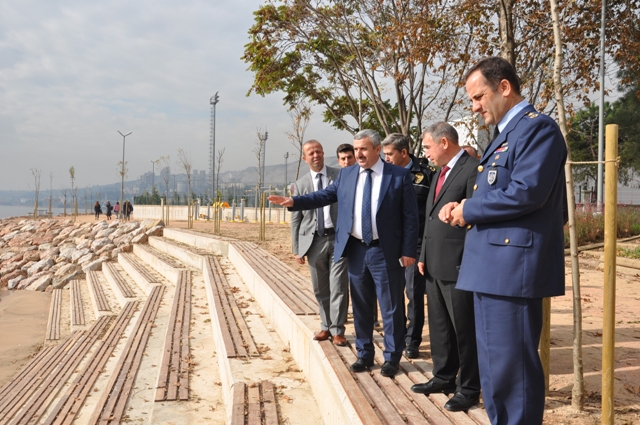 Ba�kan Baran ve Kaymakam Can K�rfez�de Sahaya �ndi