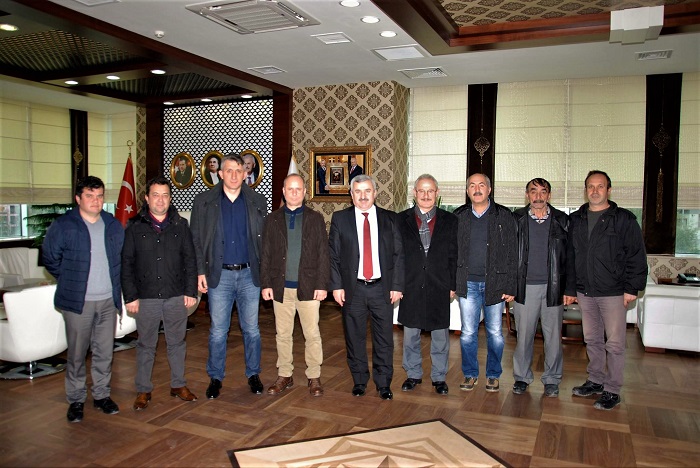 Emekli Personelden Bakan Barana Veda Ziyareti