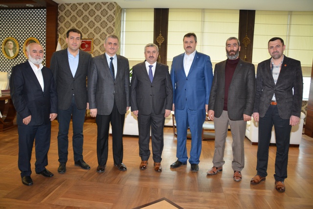 Ba�kan Baran Be�ir Derne�ini A��rlad�