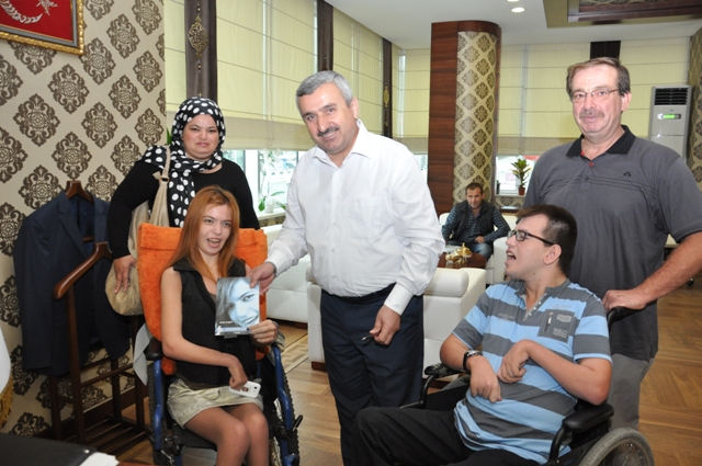 K�rfezliler Ba�kan Baran�la Bulu�tu
