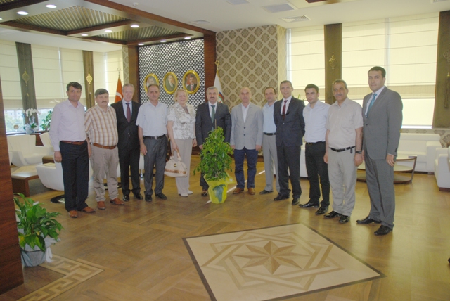 K�rfez Kent Konseyinden Kamu Kurumlar�na Ziyaret
