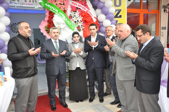 K�rfez Her Ge�en G�n B�y�meye Devam Ediyor