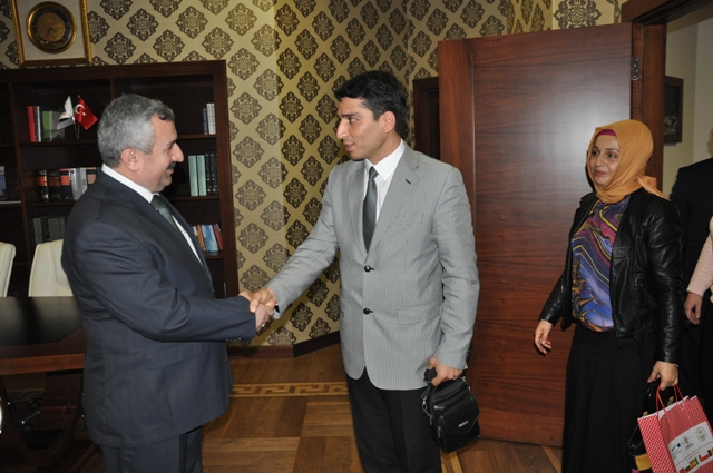K�rfez Belediyesi�nden E�itimde F�rsat E�itli�ine Katk�