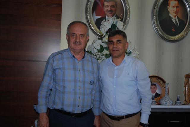   Zeki Ayg�nden K�rfez Belediyesine Ziyaret