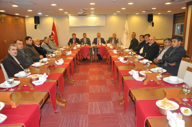 Ba�kan Baran K�y Muhtarlar�yla Bir Araya Geldi