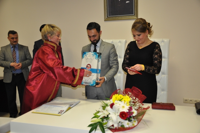 Ba�kan Vekili P�nar Uysal �lk Nik�h�n� K�yd�