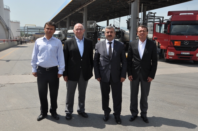 Baran��n �ade Ziyaretleri T�m H�z�yla Devam Ediyor
