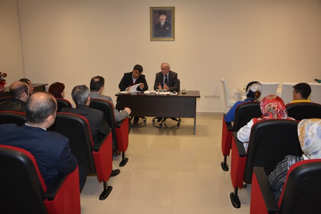 K�rfez Belediyesi �al��anlar� Y�l�n Son Toplant�s�n� Yapt�