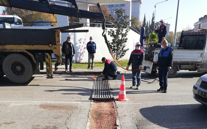 Zarar Gren Mazgallar Deitiriliyor