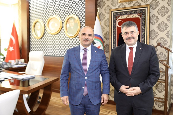 Tipiolundan Bakan Ste Ziyaret