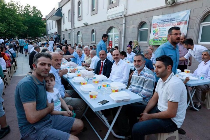 Mimar Sinanda Gnl Sofras Kuruldu
