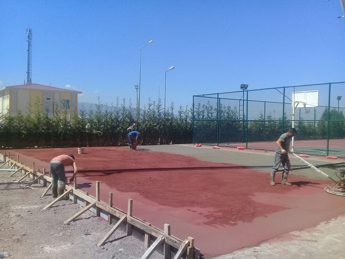 Vatanda� istedi, belediye yapt�