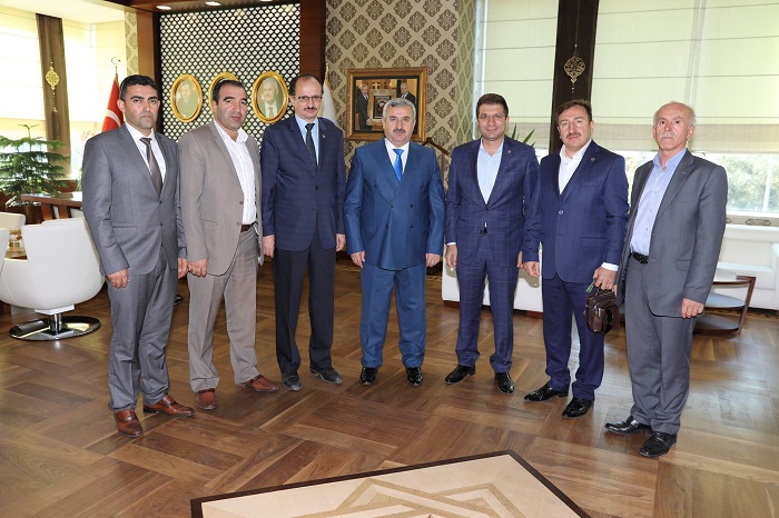 Ba�kan �smail Baran E�itimcileri A��rlad�
