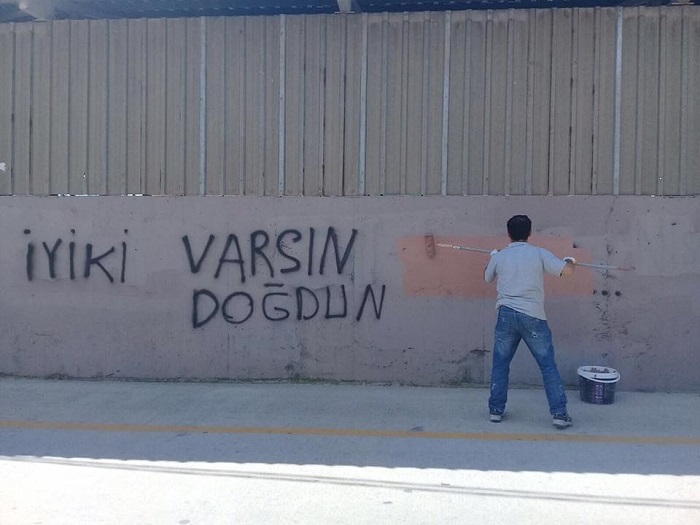 Krfezde Duvar Temizlii