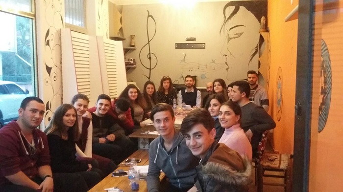 Krfezli Genler rnek Oluyor 