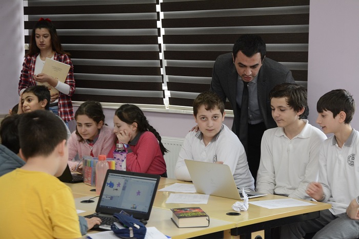 Krfezli Genler Yarn Kodluyor