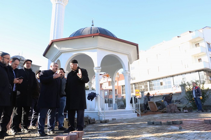 Bizler, Hizmet in Dertlenen nsanlarz