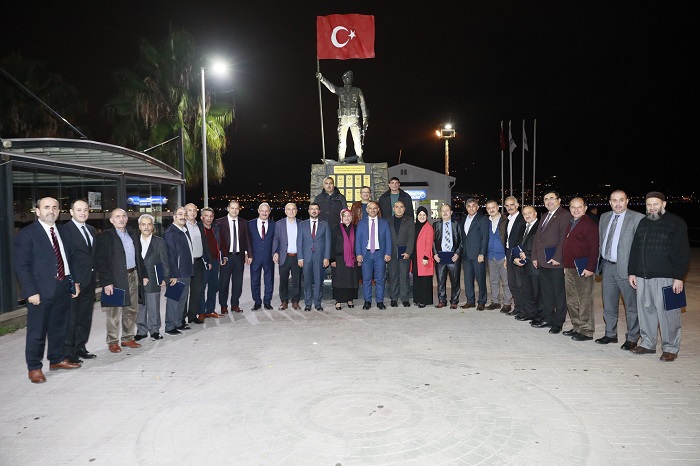 St, "Her Zaman Ailemizin Bir Paras Olacaksnz"