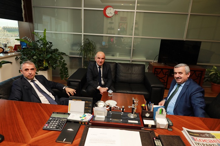 �sa Ta��a Hem Umre Ziyareti Hem Kutlama