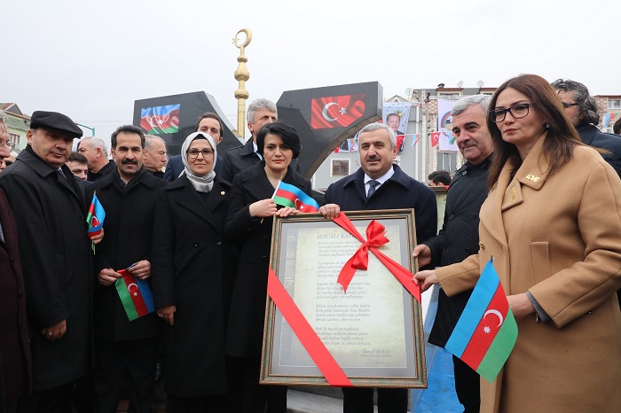 Ba�kan Baran�dan �Hocal�� ��in �iir