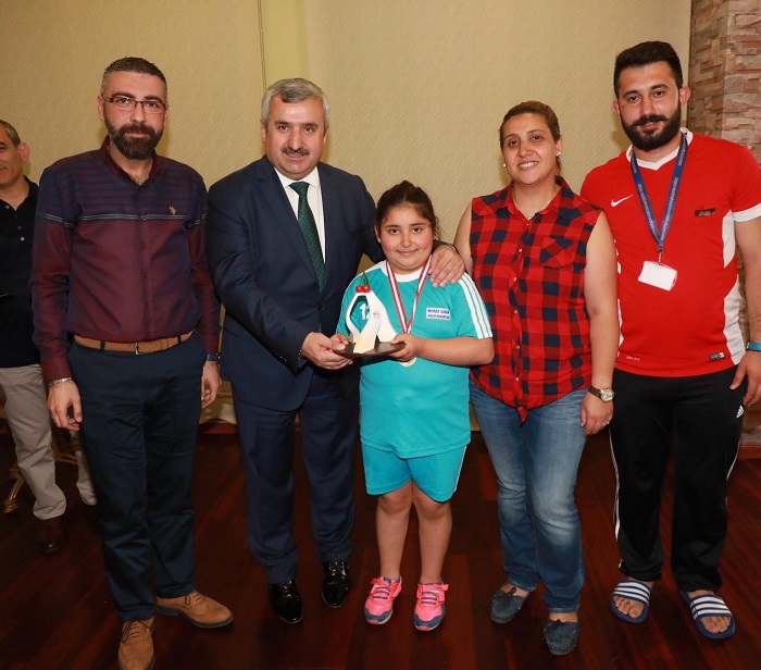 Krfezde Baar dllendiriliyor