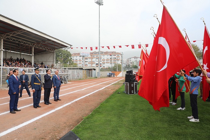 Krfezde Cumhuriyet Cokusu