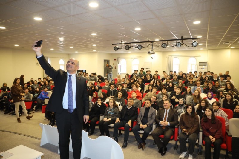 Bakan St, Genlerle Bulutu