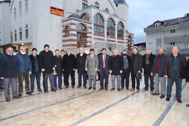 Krfez Camiinde ilk namaz klnd